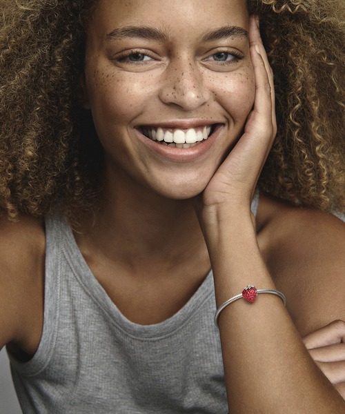 PANDORA（パンドラ）の「ストロベリー イチゴ フルーツ チャーム