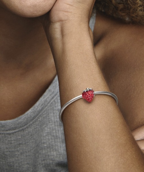 PANDORA（パンドラ）の「ストロベリー イチゴ フルーツ チャーム