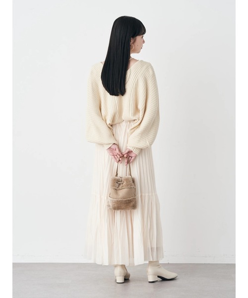 earth music&ecology（アースミュージックアンドエコロジー）の「ボリュームスリーブボレロカーディガン（カーディガン/ボレロ・レディース・ブラック/ベージュ/アイボリー・FREE）」の8枚目の写真