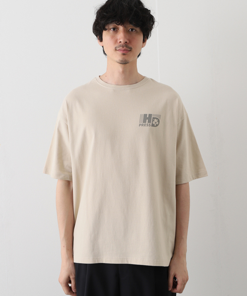 417 EDIFICE(フォーワンセブンエディフィス)の「【Hot-Dog PRESS / ホットドッグプレス】別注 プリントTシャツ MORE FUN IN CITY(Tシャツ/カットソー・メンズ・ホワイト/ベージュ・MEDIUM/LARGE/X-LARGE)」の4枚目の写真