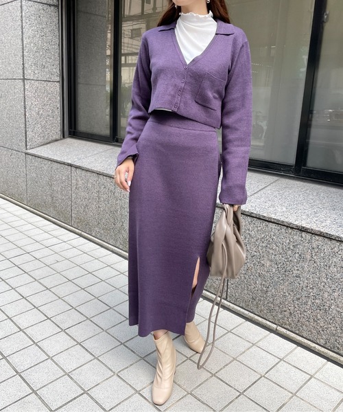 StyleSea(スタイルシー)の「クロップド丈カーディガン&ニットスカート セットアップ(カーディガン/ボレロ・レディース・ベージュ/パープル/オフホワイト/チャコール・MEDIUM)」の4枚目の写真