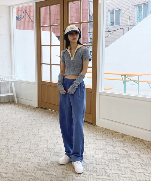 by muni:r(バイ ムニール)の「テリーVネックカラー半袖Tシャツ(ウォーマーSET)(Tシャツ/カットソー・レディース・グレー/ピンク/アイボリー・FREE)」の5枚目の写真
