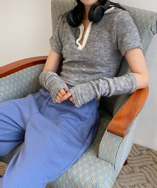 by muni:r(バイ ムニール)の「テリーVネックカラー半袖Tシャツ(ウォーマーSET)(Tシャツ/カットソー・レディース・グレー/ピンク/アイボリー・FREE)」の12枚目の写真