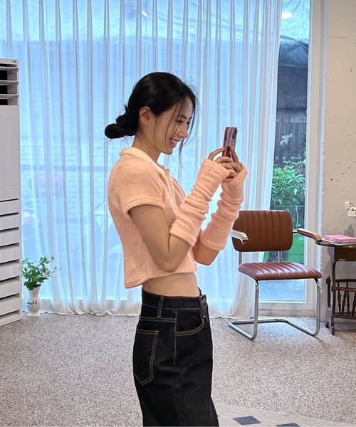 by muni:r(バイ ムニール)の「テリーVネックカラー半袖Tシャツ(ウォーマーSET)(Tシャツ/カットソー・レディース・グレー/ピンク/アイボリー・FREE)」の14枚目の写真