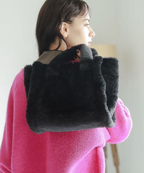 LAKOLE（ラコレ）の「フェイクファーミニトートバッグ / 162549