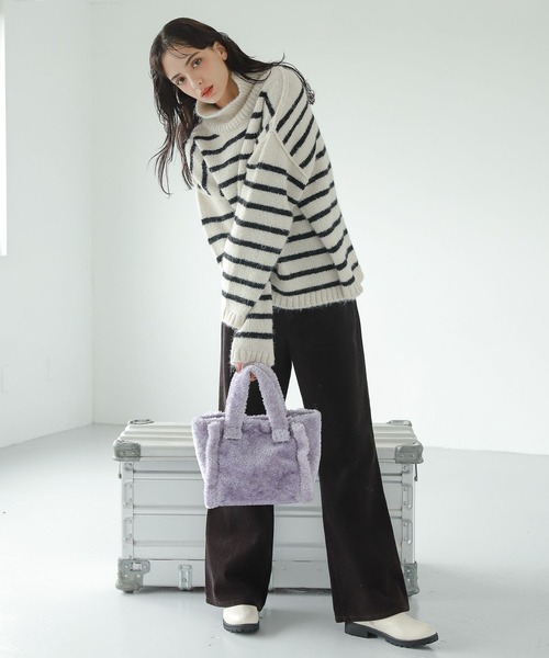 セリーヌ　ミストラベンダー　仕切りポーチ付きミニトート　フェイクファー仕様 セリーヌ ミストラベンダー 仕切りポーチ付きミニトート フェイク