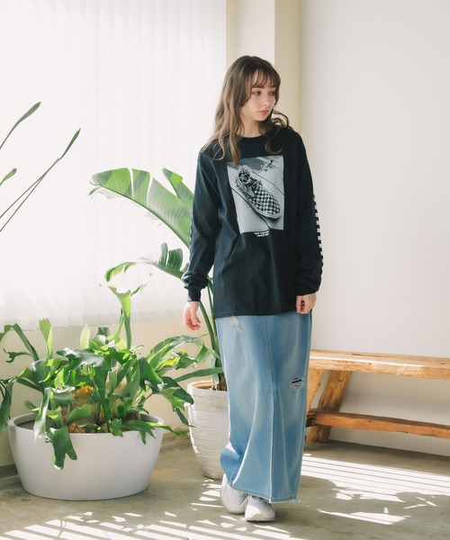 VANS（バンズ）の「別注：VANS/ヴァンズ M PHOTO PRINT L TEE ロンT ビッグ シルエット（Tシャツ/カットソー・メンズ・ホワイト×レッド/ホワイト×ブラック/ブラック・S/M/L）」の21枚目の写真