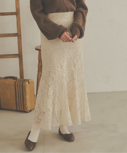 Ambre Neige(アンブルネージュ)の「花柄レースマーメイドスカート/【WEB/EC限定商品】(スカート・レディース・ベージュ/アイボリー・SMALL/MEDIUM)」の8枚目の写真