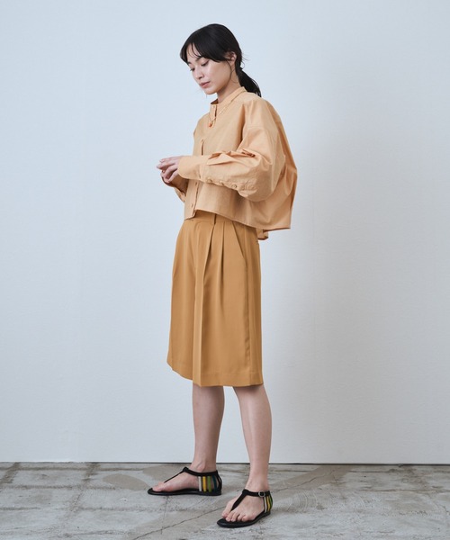 audrey and john wad(オードリーアンドジョンワッド)の「ハーフ丈タックキュロットパンツ(その他パンツ・レディース・ブラック/ベージュ/オレンジ/グリーン・S/M)」の21枚目の写真