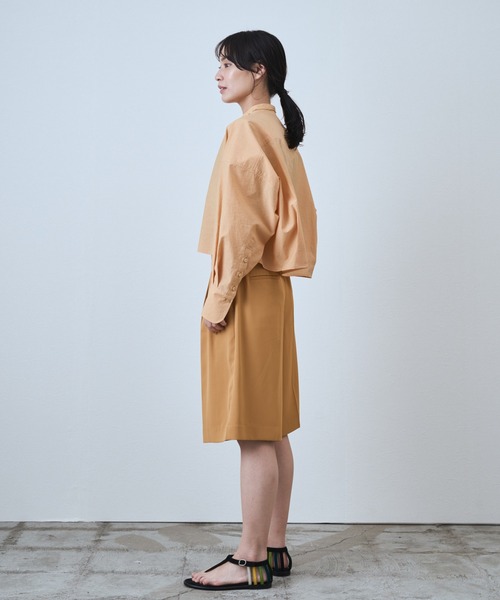 audrey and john wad(オードリーアンドジョンワッド)の「ハーフ丈タックキュロットパンツ(その他パンツ・レディース・ブラック/ベージュ/オレンジ/グリーン・S/M)」の22枚目の写真