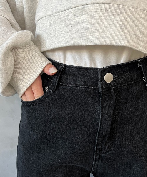 kutir（クティール）の「フリンジフレアデニムパンツ（デニムパンツ・レディース・ブラック/インディゴブルー・SMALL/MEDIUM）」の4枚目の写真