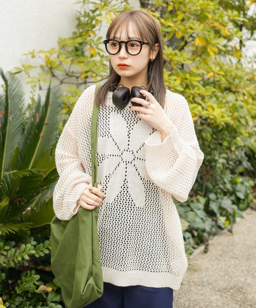 ニット セーター Pale color highneck ニット レディース nemne store（ネンネストア）の「【低身長用サイズあり】花柄