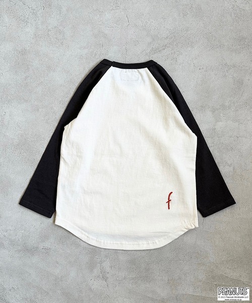 PEANUTS（ピーナッツ）の「【PEANUTS】スヌーピー/配色ラグランロンＴ(80～150cm)（Tシャツ/カットソー・キッズ・パープル/チャコール・80/90/95/100/110/120/130/140/150）」の5枚目の写真