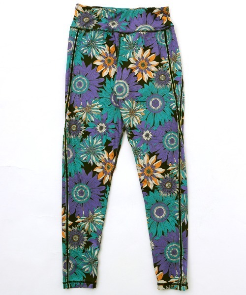 チチカカ（チチカカ）の「吸汗速乾ハイストレッチレギンス（レギンス/スパッツ・レディース・その他2/その他1/ブラック・LARGE/MEDIUM）」の11枚目の写真