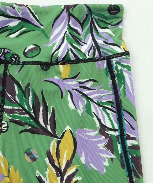 チチカカ（チチカカ）の「吸汗速乾ハイストレッチレギンス（レギンス/スパッツ・レディース・その他2/その他1/ブラック・LARGE/MEDIUM）」の13枚目の写真