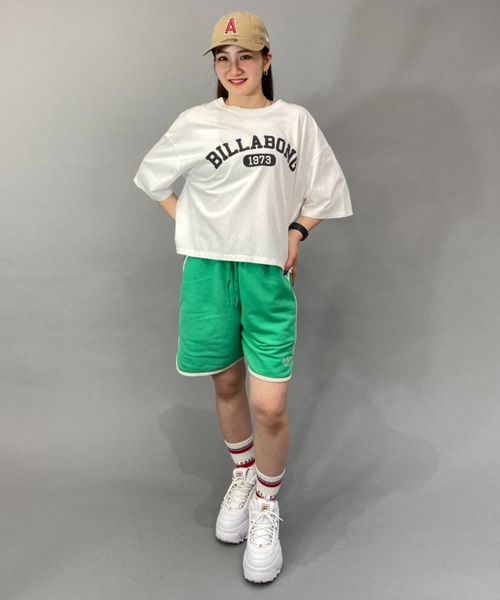 BILLABONG(ビラボン)の「BILLABONG/ビラボン ルーズシルエット/無地クロップド丈ロゴTシャツ BD013-205(Tシャツ/カットソー・レディース・イエロー/ブルー/ホワイト×ブラック/ブラック×ブラック・M/L)」の8枚目の写真