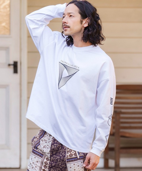 CAMBIO(カンビオ)の「mlt4212-Coat of Arms Print Long Sleeve Tee Tシャツ(Tシャツ/カットソー・メンズ・ブラック/パープル/ホワイト・L/S/M)」の12枚目の写真