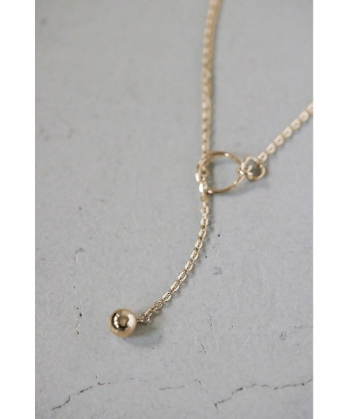 STYLEMIXER（スタイルミキサー）の「チェーンスルーロングネックレス（ネックレス・レディース・ゴールド/シルバー・FREE）」の8枚目の写真
