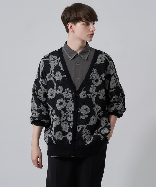 Adoon plain（アドーンプレーン）の「【Adoon plain】ルーズフラワーカーディガン（カーディガン/ボレロ・メンズ・ブルー/ブラック・MEDIUM/LARGE）」の2枚目の写真