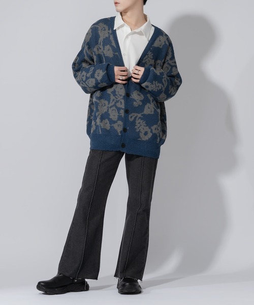 Adoon plain（アドーンプレーン）の「【Adoon plain】ルーズフラワーカーディガン（カーディガン/ボレロ・メンズ・ブルー/ブラック・MEDIUM/LARGE）」の18枚目の写真