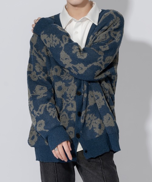 Adoon plain（アドーンプレーン）の「【Adoon plain】ルーズフラワーカーディガン（カーディガン/ボレロ・メンズ・ブルー/ブラック・MEDIUM/LARGE）」の12枚目の写真