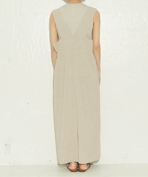 ottilie（オティーリエ）の「ottilie スクエアネックワンピ（ワンピース・レディース・ベージュ/ブラック・FREE）」の15枚目の写真