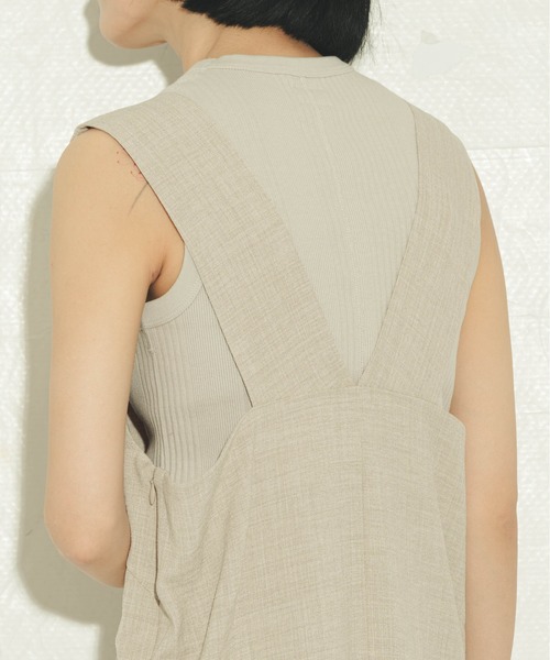 ottilie（オティーリエ）の「ottilie スクエアネックワンピ（ワンピース・レディース・ベージュ/ブラック・FREE）」の7枚目の写真