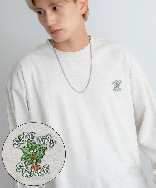 SIDEWAY STANCE（サイドウェイスタンス）の「【SIDEWAY STANCE】オリジナル ワンポイント刺繍 ロンT（Tシャツ/カットソー・メンズ・ブラック/ホワイト/ブラック系その他/ホワイト系その他/ホワイト系その他2/ブラック系その他2/ブラック系その他4/ホワイト系その他4/ブラック系その他3/ホワイト系その他3/パープル/ブルー系その他3/グリーン系その他2/グリーン系その他4/グレー系その他3/グレー系その他4/グレー系その他2/ブルー系その他/グレー系その他/グレー/ブラック系その他5/グレー系その他5/ホワイト系その他5・LARGE/X-LARGE/MEDIUM/SMALL）」の17枚目の写真