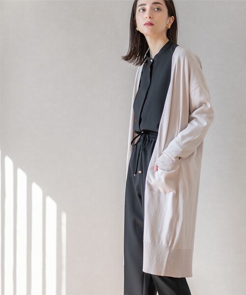 OPAQUE.CLIP(オペークドットクリップ)の「◆ベーシックロングカーディガン【UVケア/洗える】(カーディガン/ボレロ・レディース・オフホワイト/ブラック/ライトベージュ・38/40/42)」の11枚目の写真