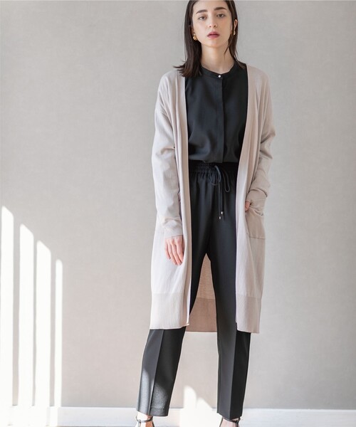 OPAQUE.CLIP(オペークドットクリップ)の「◆ベーシックロングカーディガン【UVケア/洗える】(カーディガン/ボレロ・レディース・オフホワイト/ブラック/ライトベージュ・38/40/42)」の14枚目の写真