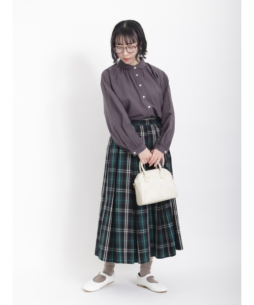 Samansa Mos2（サマンサ モスモス）の「丸襟ギャザーシャツ（シャツ/ブラウス・レディース・チャコール/オフホワイト/ベージュ/ブラック・ﾌﾘ-）」の14枚目の写真