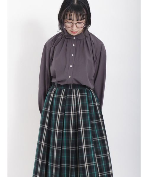 Samansa Mos2（サマンサ モスモス）の「丸襟ギャザーシャツ（シャツ/ブラウス・レディース・チャコール/オフホワイト/ベージュ/ブラック・ﾌﾘ-）」の17枚目の写真