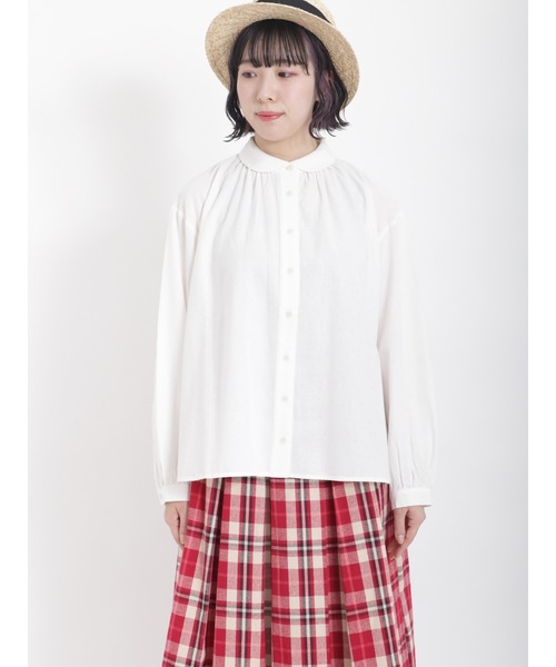 Samansa Mos2（サマンサ モスモス）の「丸襟ギャザーシャツ（シャツ/ブラウス・レディース・チャコール/オフホワイト/ベージュ/ブラック・ﾌﾘ-）」の21枚目の写真