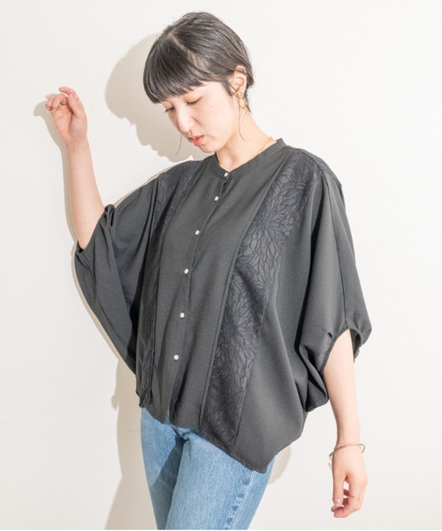 LHELBIE(レルビエ)の「ジャカード切替ドルマンシャツ(シャツ/ブラウス・レディース・ブラック/オフホワイト・M)」の1枚目の写真