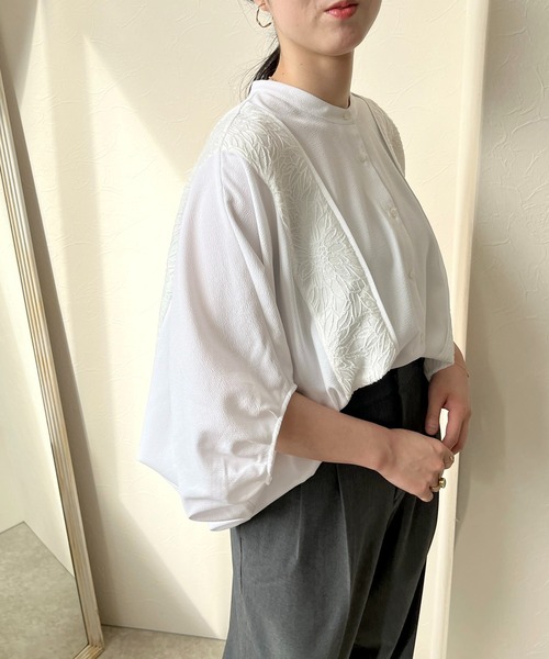 LHELBIE(レルビエ)の「ジャカード切替ドルマンシャツ(シャツ/ブラウス・レディース・ブラック/オフホワイト・M)」の7枚目の写真