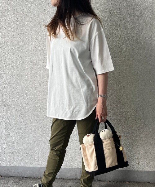 LBC（エルビーシー）の「シルケット裾ラウンドTシャツ（Tシャツ/カットソー・レディース・ベージュ/ブラック/ホワイト・M/L）」の2枚目の写真