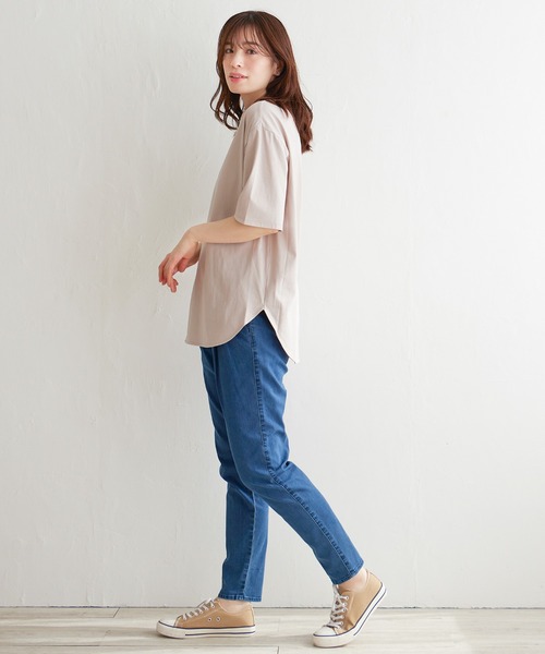 LBC（エルビーシー）の「シルケット裾ラウンドTシャツ（Tシャツ/カットソー・レディース・ベージュ/ブラック/ホワイト・M/L）」の4枚目の写真