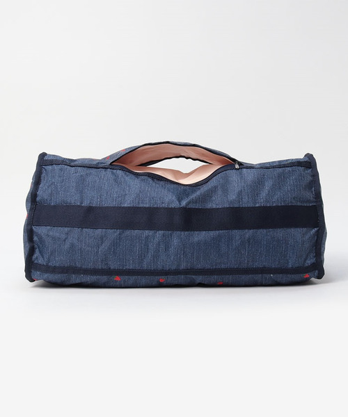 レスポ　ボストン　デニム柄×ストロベリー LeSportsac（レスポートサック）の「DELUXE LG WEEKENDER デニム