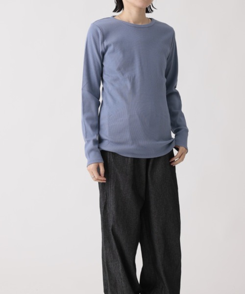 ARCH & LINE（アーチアンドライン）の「コットンリブ長袖クルーネックTシャツ COTTON RIB C/N TEE（Tシャツ/カットソー・レディース・ホワイト/ブラック/アクア/オレンジ・1/2/3）」の20枚目の写真