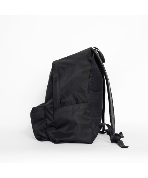 APPLEBUM（アップルバム）の「Logo Big Back Pack（バックパック/リュック・メンズ・ブラック・FREE）」の2枚目の写真