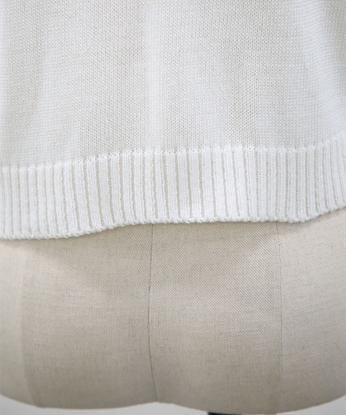 NANING9(ナンニング)の「NANING9 Butterフロントレタリングラウンドネック半袖ニット(Tシャツ/カットソー・レディース・アイボリー/ピンク/ネイビー・FREE)」の19枚目の写真