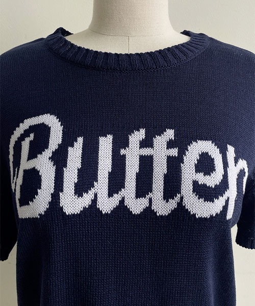 NANING9(ナンニング)の「NANING9 Butterフロントレタリングラウンドネック半袖ニット(Tシャツ/カットソー・レディース・アイボリー/ピンク/ネイビー・FREE)」の14枚目の写真