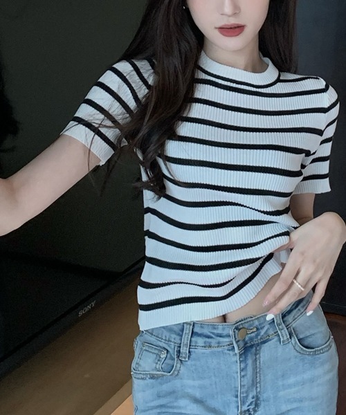 SEN TOKYO（セントーキョー）の「大人可愛いリブボーダー。クルーネックリブニットTシャツ（Tシャツ/カットソー・レディース・パープル/ホワイト/ブラック/ピンク/ブルー/グリーン・FREE）」の2枚目の写真