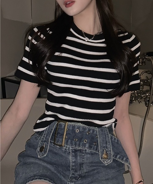 SEN TOKYO（セントーキョー）の「大人可愛いリブボーダー。クルーネックリブニットTシャツ（Tシャツ/カットソー・レディース・パープル/ホワイト/ブラック/ピンク/ブルー/グリーン・FREE）」の3枚目の写真