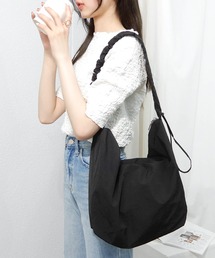 minia | シャカシャカ素材のドロストショルダー(ショルダーバッグ)