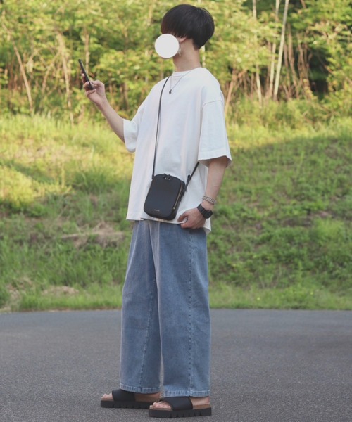 INTER FACTORY（インターファクトリー）の「ファッションインフルエンサー DAISUKE - 2タックルーズボリュームワイドデニム（デニムパンツ・メンズ・インディゴブルー/ライトブルー・SMALL/MEDIUM/LARGE）」の12枚目の写真
