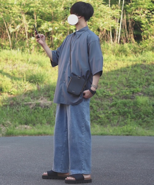 INTER FACTORY（インターファクトリー）の「ファッションインフルエンサー DAISUKE - 2タックルーズボリュームワイドデニム（デニムパンツ・メンズ・インディゴブルー/ライトブルー・SMALL/MEDIUM/LARGE）」の19枚目の写真