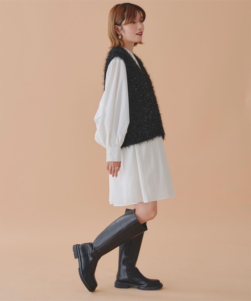 titivate(ティティベイト)の「ラメ入りシャギーニットベスト(ベスト・レディース・ライトグレー/ライトベージュ/ブラック・FREE)」の17枚目の写真