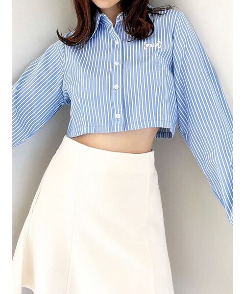 RESEXXY（リゼクシー）の「クロップドカラーシャツ（シャツ/ブラウス・レディース・ブルー/ホワイト/その他1/ピンク・FREE）」の4枚目の写真