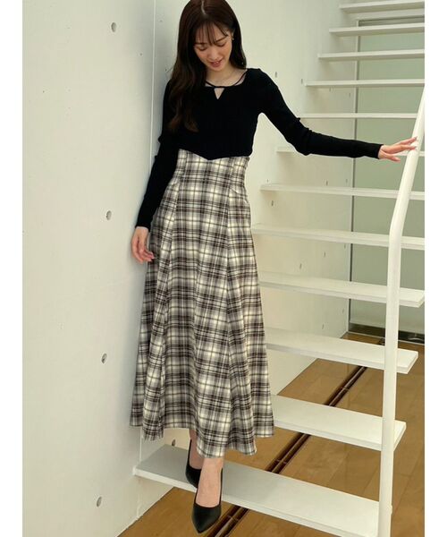 MERCURYDUO(マーキュリーデュオ)の「2WAYデコルテナローテープリブニット(ニット/セーター・レディース・ブラック/パープル/オフホワイト/ミント・FREE)」の6枚目の写真